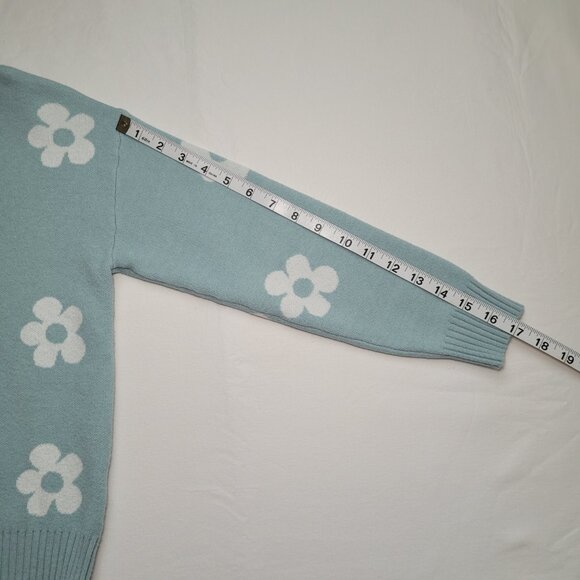 Retro Daisy Floral Print Knit Sweater Crew Neck Teal Blue Girls Boho - Picture 7 of 9